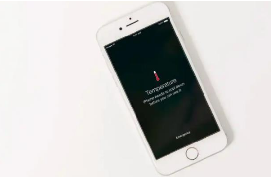 青湖路街道苹果手机维修分享iPhone 手机发热如何快速降温 